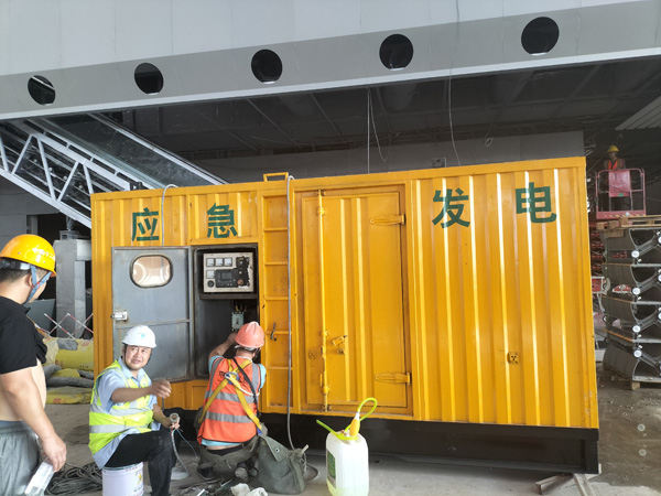 福安怎样判断空气滤清器是否需要更换？