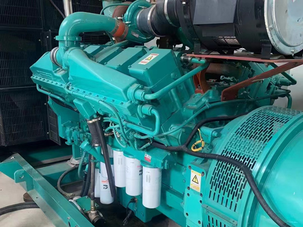 福安更换100kW柴油发电机组机油时，需要注意哪些事项？